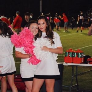 Meet your Posher, Ella